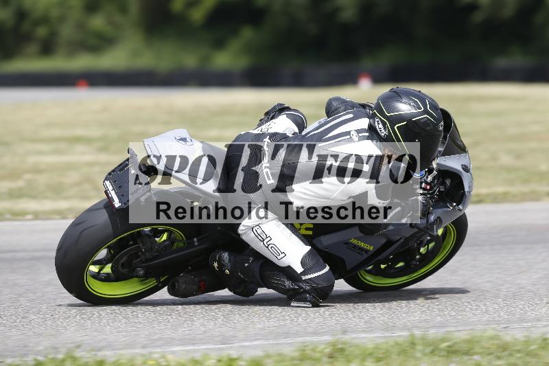 Archiv-2025/20 27.05.2025 FREERIDE Training ADR/Gruppe A/backside